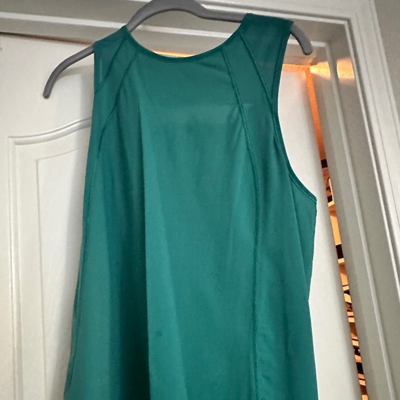 Tank - Picture 2 of 2